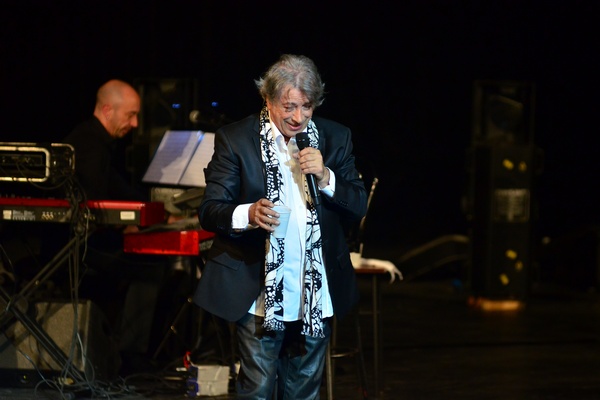 Herve Vilard Au Casino Du Liban
